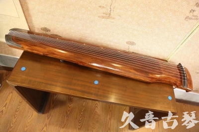 舟山群岛新区●久音古琴  ●今日推荐20230527  [断纹仲尼式]