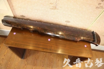 舟山群岛新区●久音古琴  ●臻品推荐 20231106 [犀牛皮纹伏羲式]